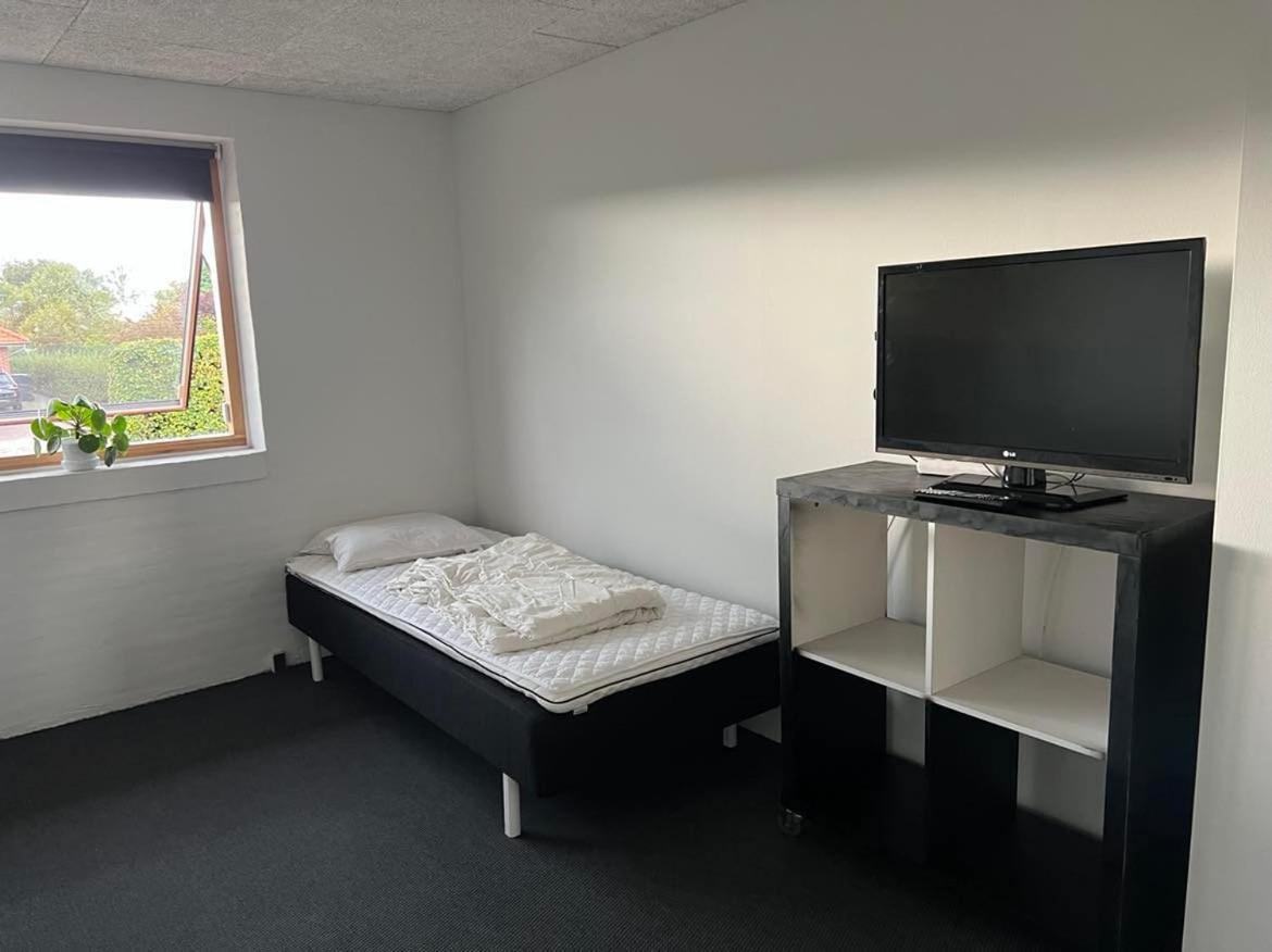 Ebbesens Bed And Bath - Two Double Rooms Χέρνινγκ Εξωτερικό φωτογραφία