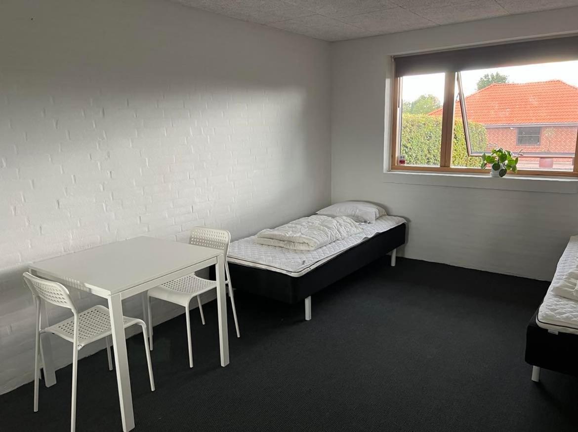 Ebbesens Bed And Bath - Two Double Rooms Χέρνινγκ Εξωτερικό φωτογραφία